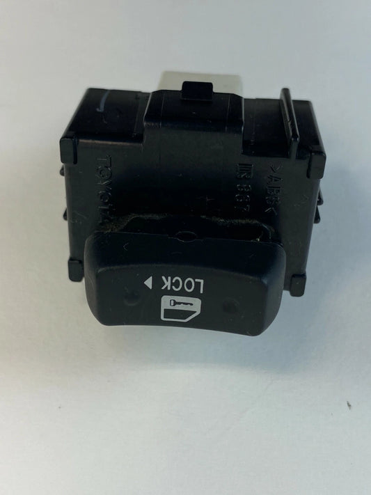 2007-2014 TOYOTA CAMRY FRONT SIDE DOOR LOCK CONTROL SWITCH BUTTON OEM