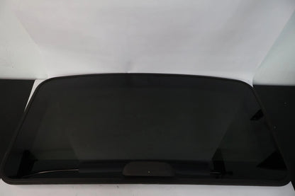 2011-2020 TOYOTA SIENNA FRONT UPPER SUNROOF SUN ROOF WINDOW GLASS PANEL OEM