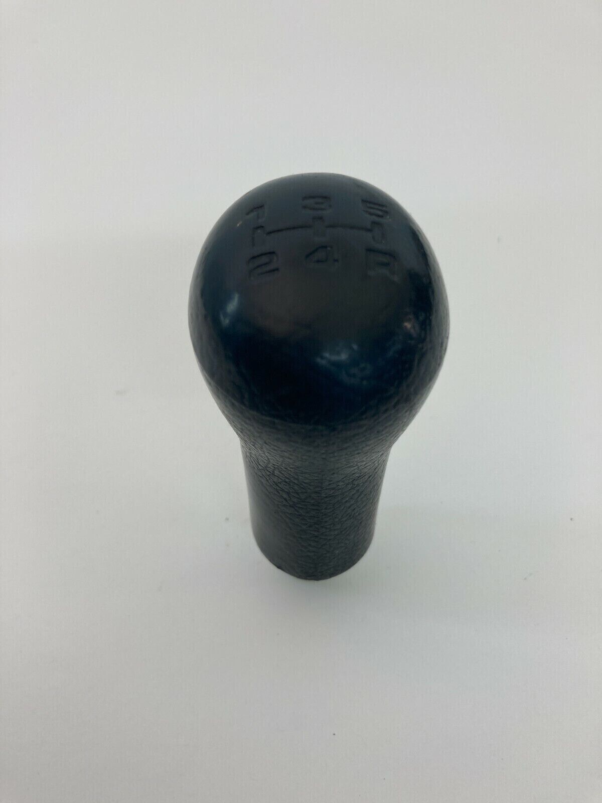 2004 04 Suzuki Vitara 5-Speed Manual Transmission Gear Shifter Knob Shift Handle