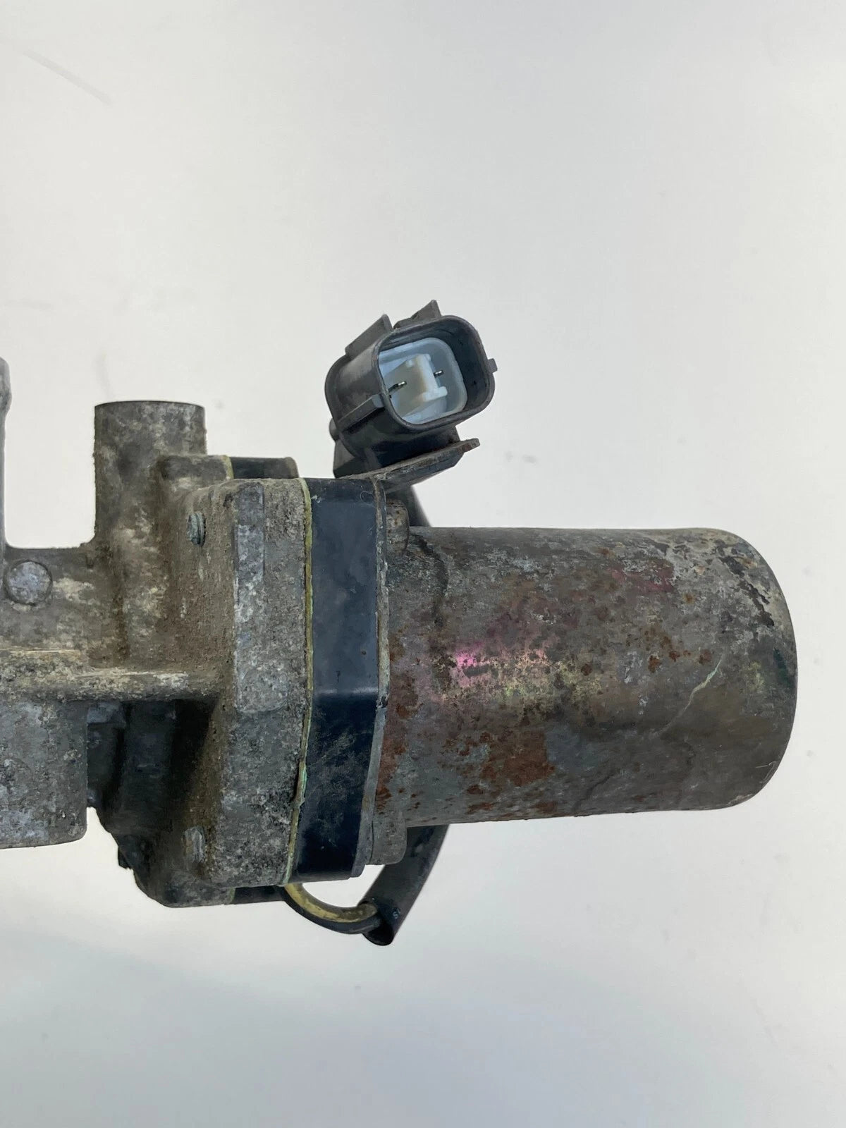 2000-2004 ACURA RL 3.5L V6 A/T THROTTLE BODY TRACTION CONTROL ASSEMBLY OEM