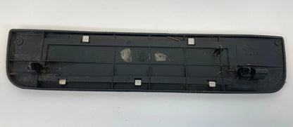 2007-2012 NISSAN VERSA REAR RIGHT DOOR STEP KICKING SCUFF SILL PLATE 769B2-EM00A