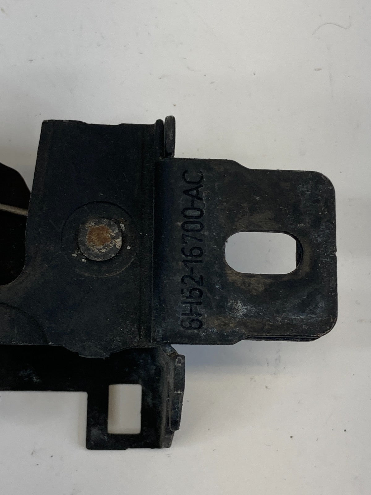 2008-2012 Land Rover LR2 Front Hood Lock Latch Release Actuator OEM