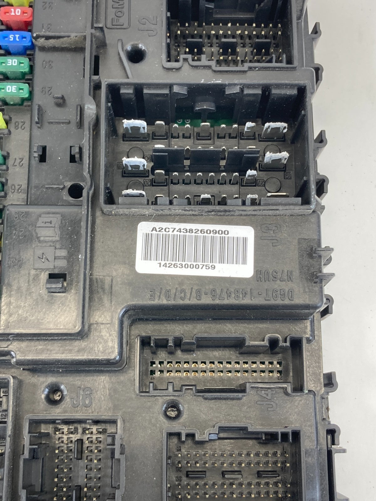 2013 14 15 2016 Ford Fusion 1.5L Power Distribution Fuse Relay Box DG9T-14B476-B