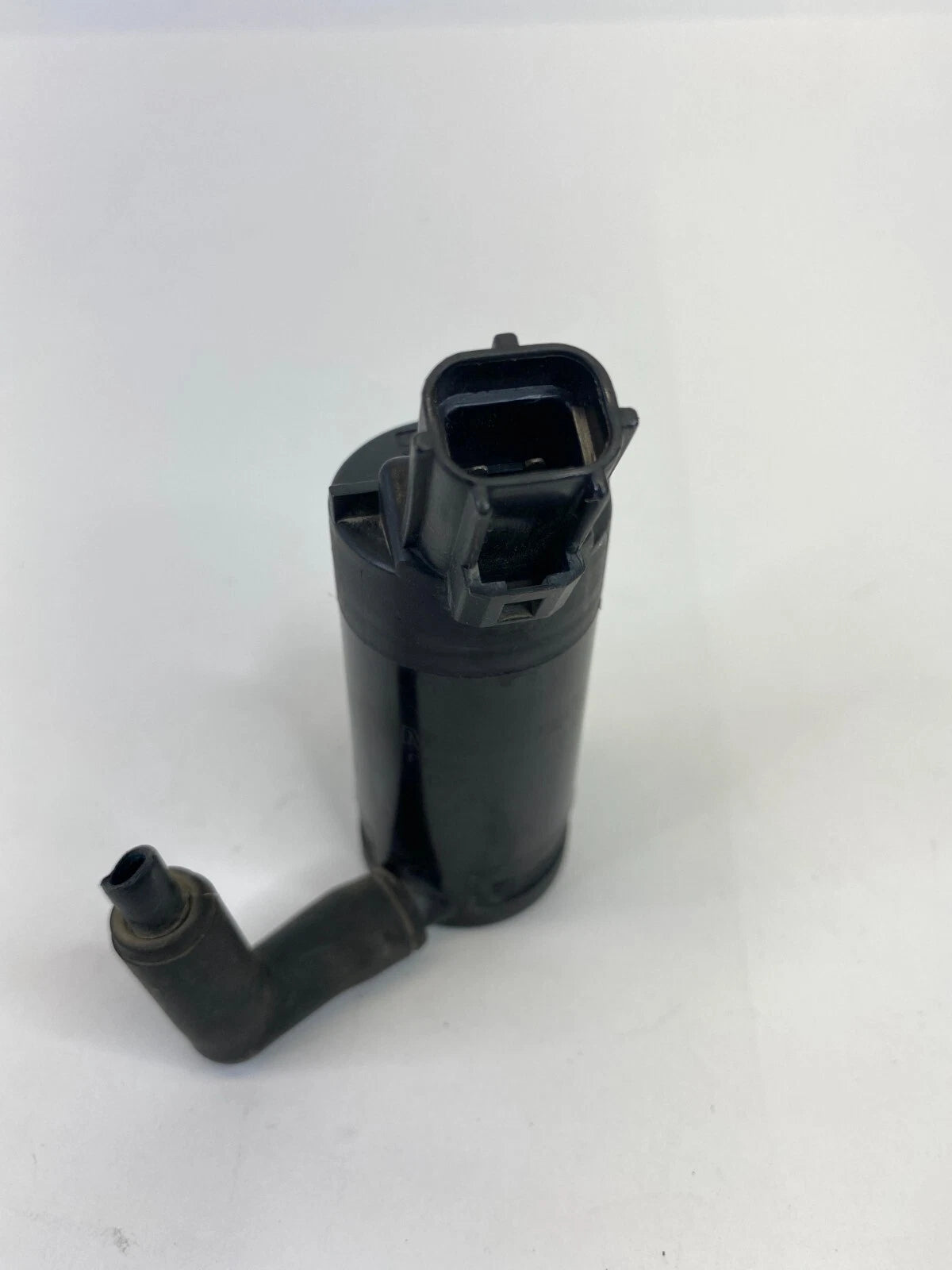 98 99 00 01 02 LINCOLN TOWN CAR 4.6L AT WINDSHIELD WASHER PUMP MOTOR F6SU-17664