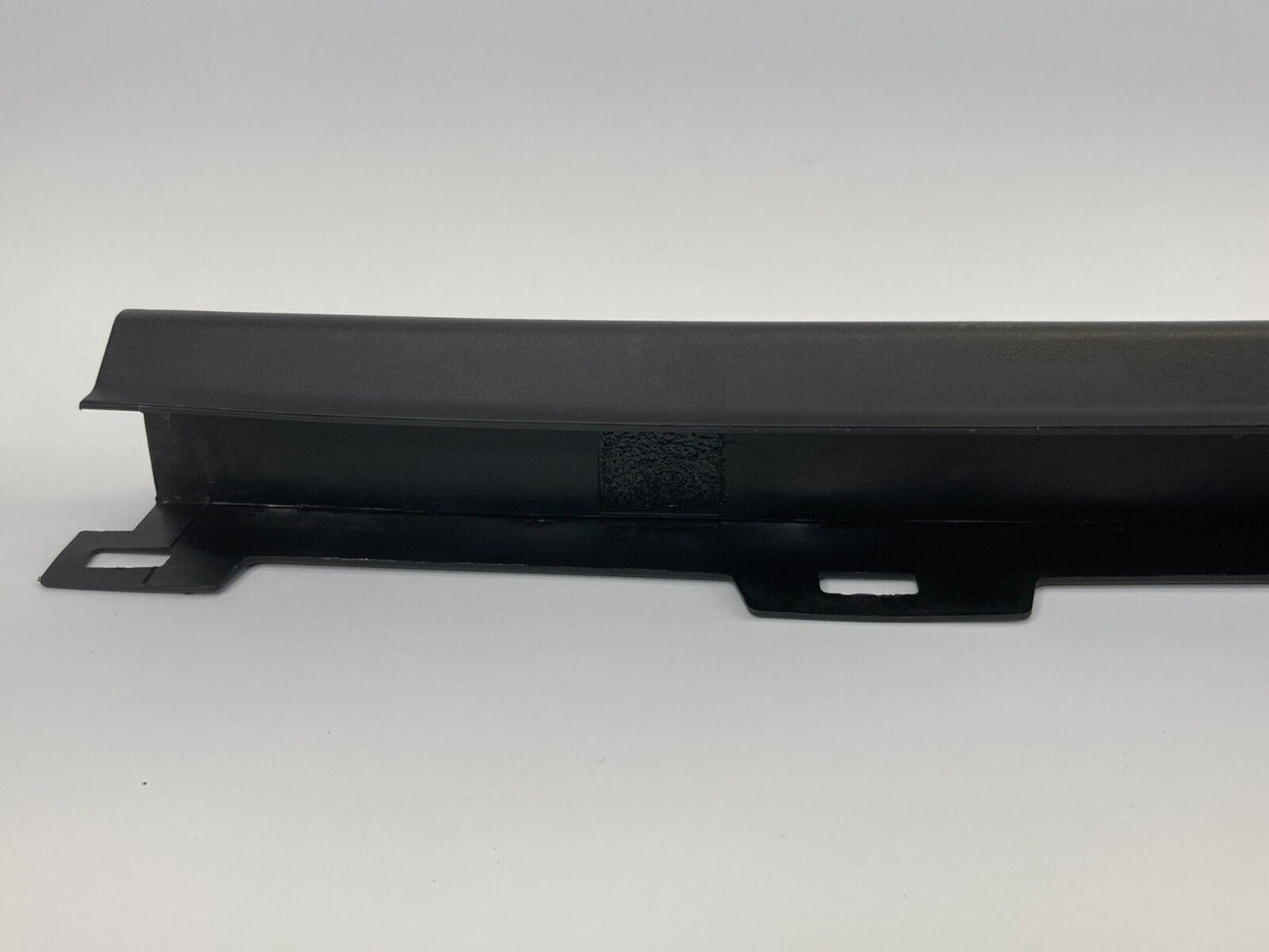 2012-2018 Ford Focus Rear Left Door Window Trim Bezel Trim Molding OEM