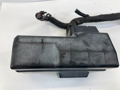 04-06 Nissan Altima 3.5L Engine Compartment Junction Fuse Box Assy 284B9-7Y000