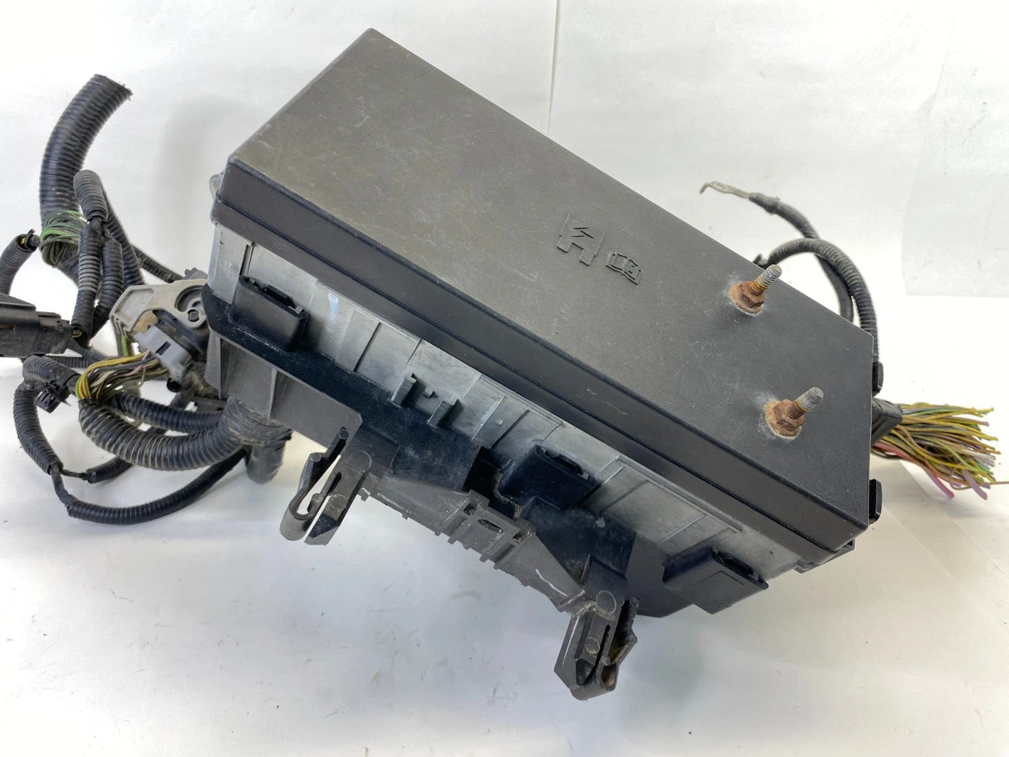 11-15 FORD EXPLORER 3.7L ENGINE FUSE RELAY BOX COMPARTMENT BT4T-14A003-AA OEM