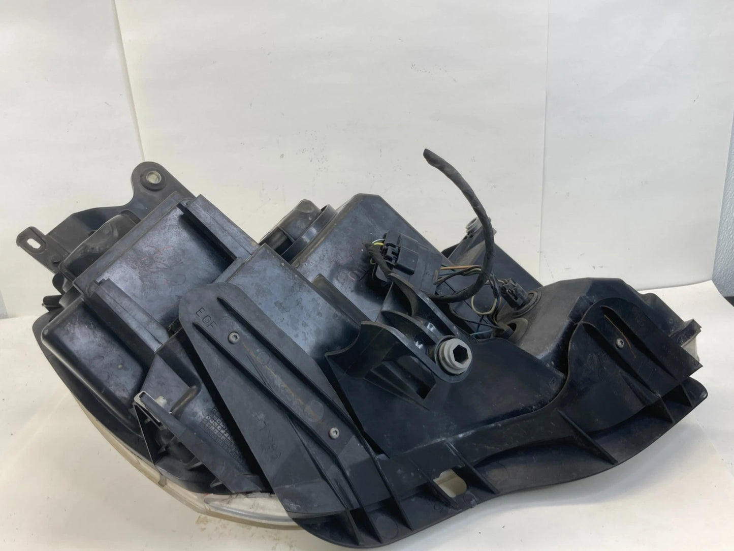 07-12 GMC ACADIA LEFT DRIVER HEADLIGHT HEAD LIGHT LAMP HEADLAMP HALOGEN 20912393