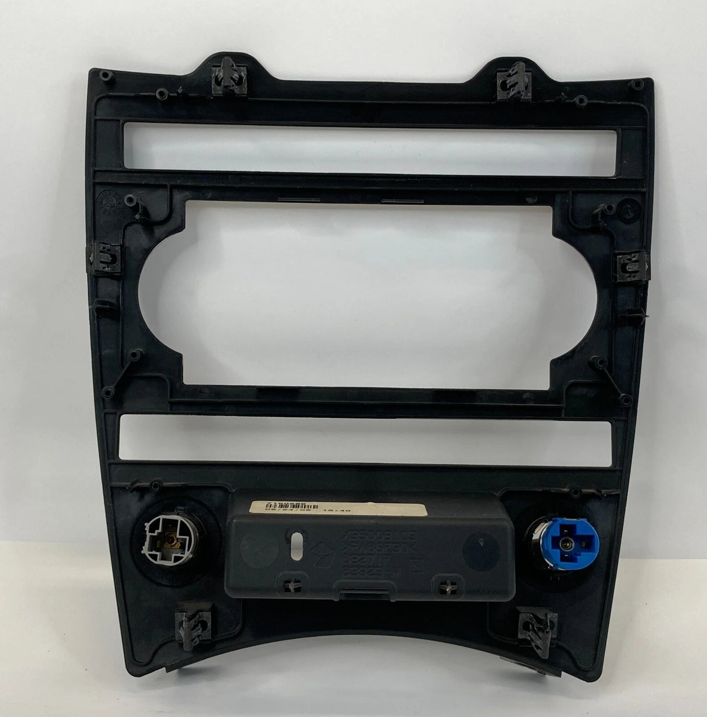 2005-2007 JEEP GRAND CHEROKEE INSTRUMENT PANEL BEZEL W/ POWER OUTLET X35008103