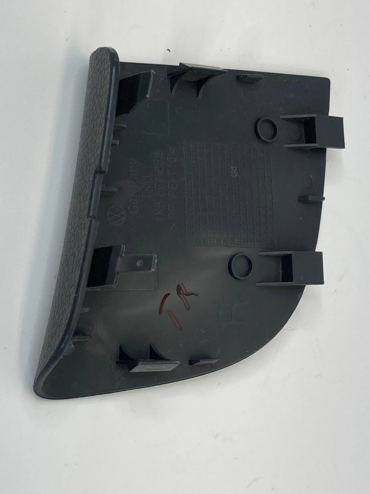 2006-2009 VOLKSWAGEN GTI FRONT RIGHT SIDE INTERIOR KICK PANEL TRIM 1K6867658 OEM