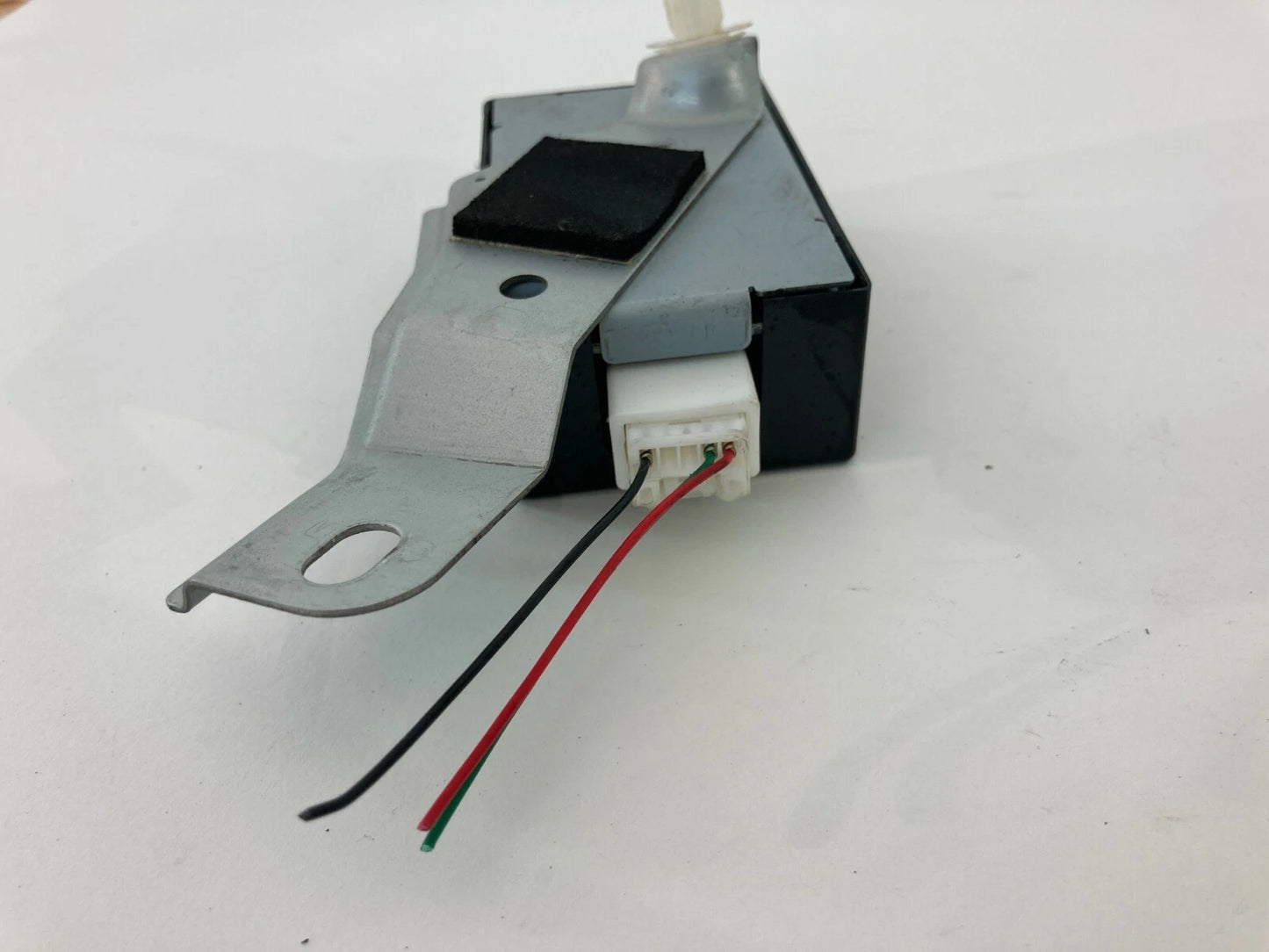 2004-2009 TOYOTA PRIUS TIRE PRESSURE RECEIVER MODULE TPMS 89760-47010 OEM