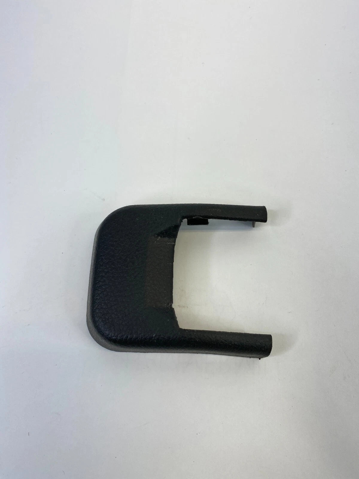 07 08 09 10 11 12 NISSAN ALTIMA SEDAN SEAT TRACK END COVER CAP TRIM 1192427 OEM