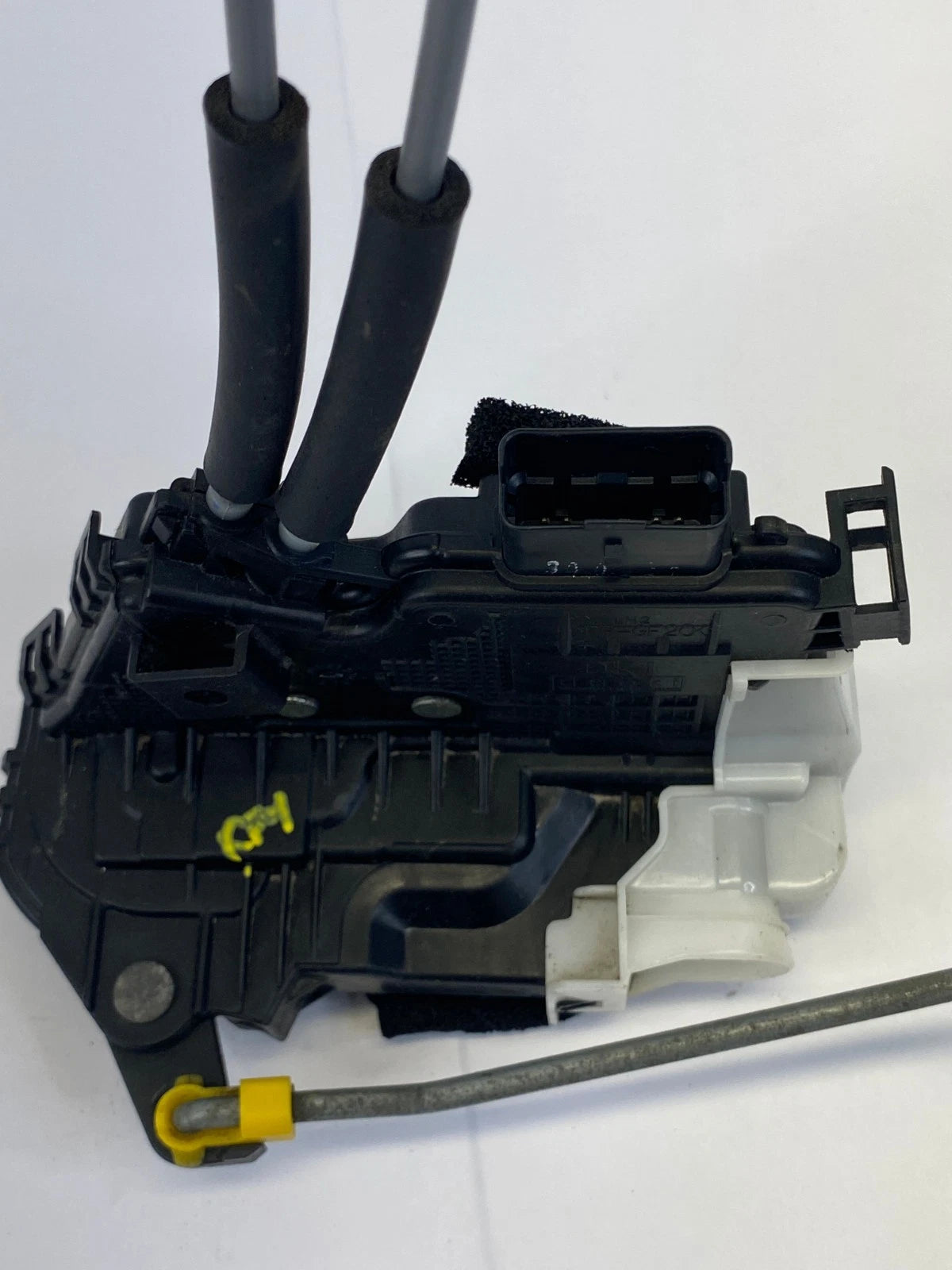10-13 KIA FORTE REAR LEFT POWER DOOR LOCK LATCH ACTUATOR ASSEMBLY OEM 314101M020