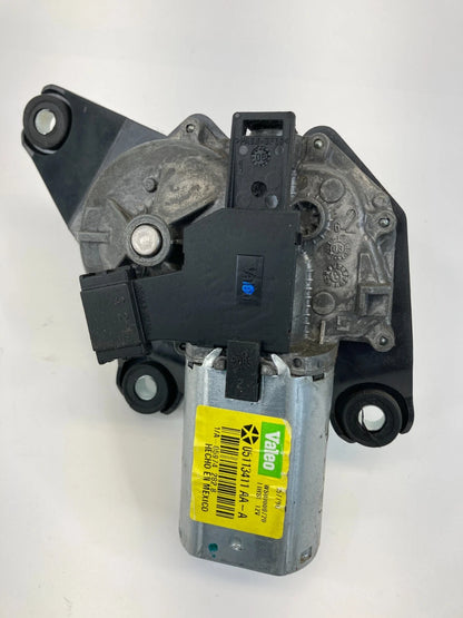 08-20 G CARAVAN TOWN & COUNTRY R/V REAR LIFTGATE WIPER POWER MOTOR 05113411A OEM