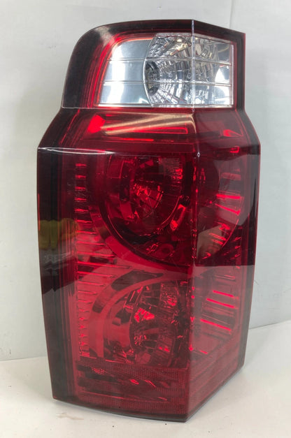 2006-2010 JEEP COMMANDER LEFT SIDE REAR TAILLIGHT LAMP ASSEMBLY REAR BRAKE OEM