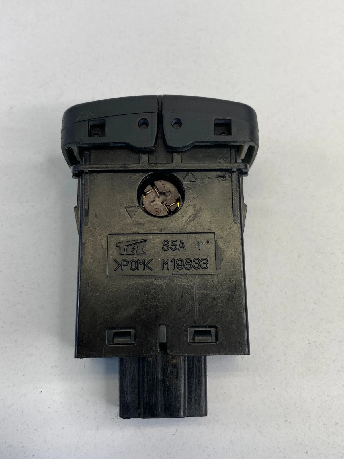 2003 2004 2005 HONDA PILOT DASH SUNROOF SUN ROOF CONTROL SWITCH BUTTON M19833