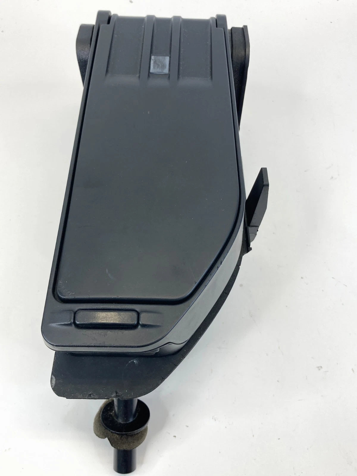 04-07 BMW 530I 06 07 530XI CENTER CONSOLE ARMREST TRAY COMPARTMENT 51167112395