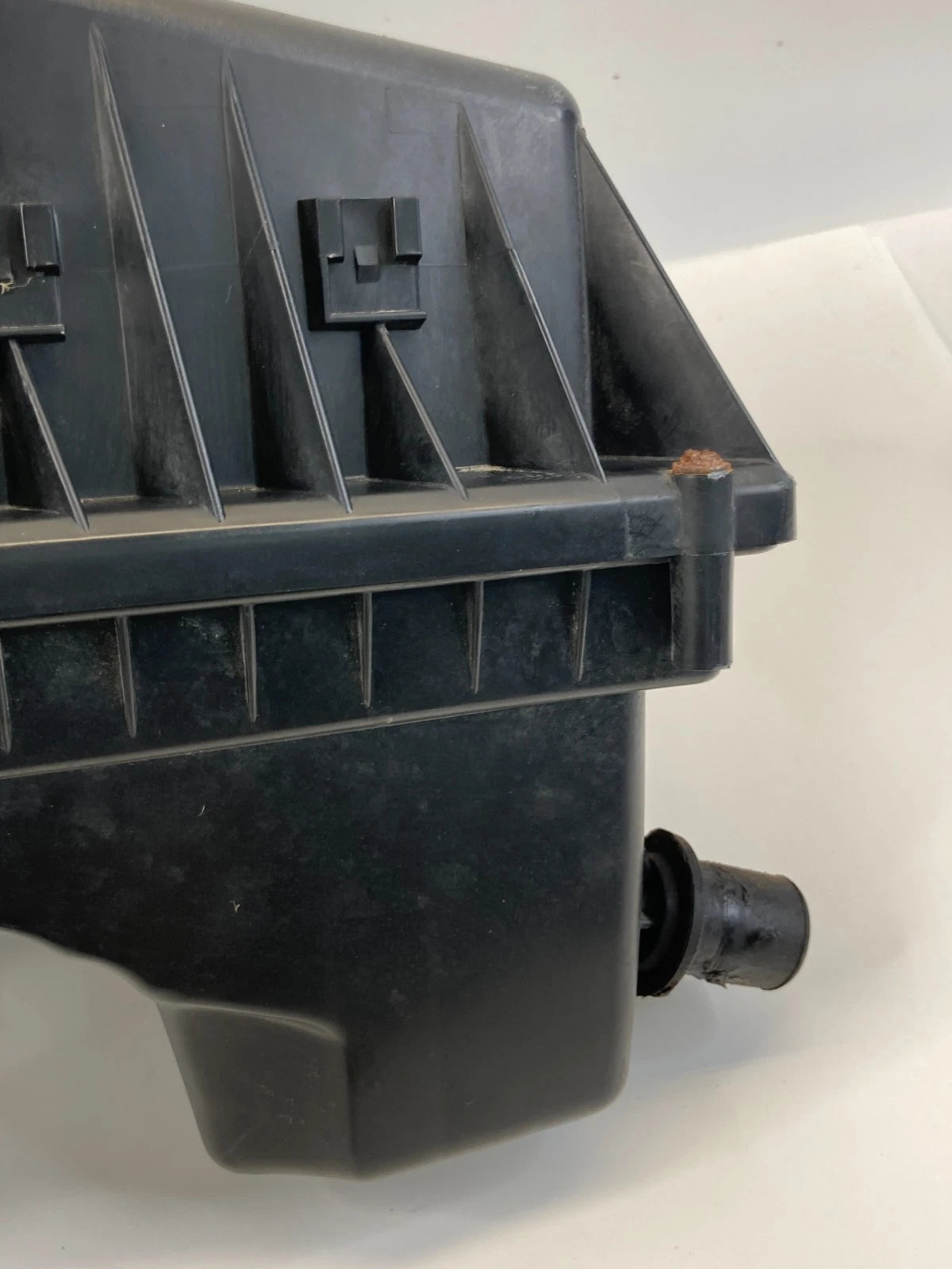 2011 2012 2013 2014 CHEVROLET CRUZE 1.4L AIR INTAKE CLEANER BOX FILTER HOUSING