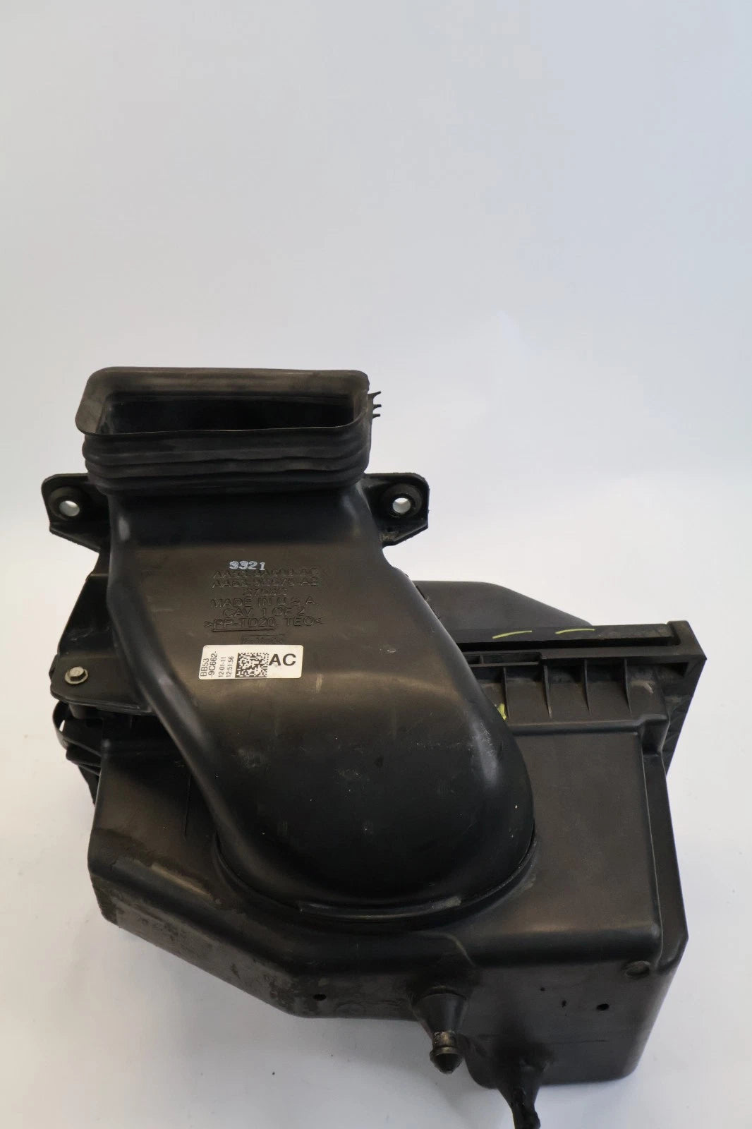 2011-2019 EXPLORER FLEX 3.5L AIR CLEANER FILTER INTAKE HOUSING BOX BB539C662 OEM