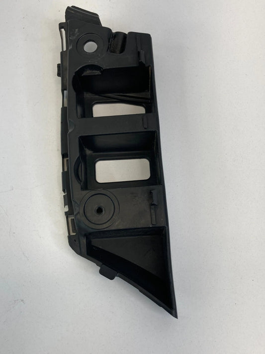 2009-2011 VW TIGUAN FRONT BUMPER RIGHT RETAINER MOUNTING BRACKET GUIDE 5N0807184