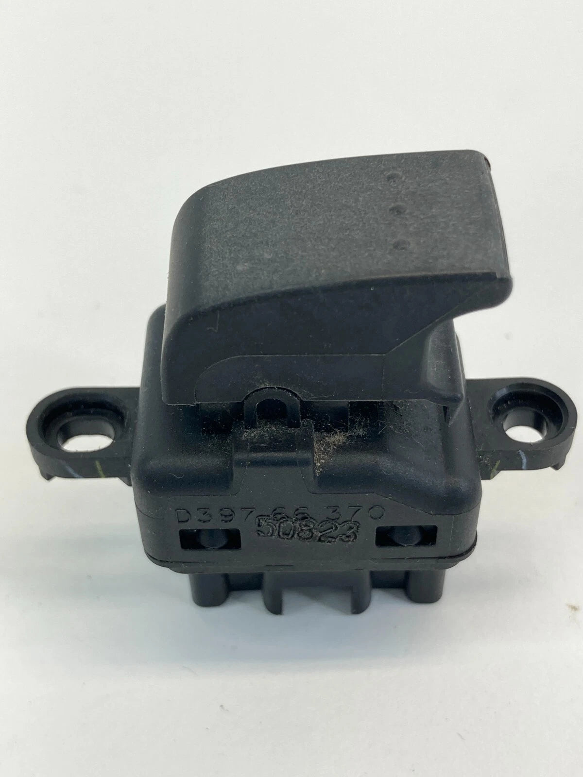 2004-2009 MAZDA 3 MAZDA3 REAR LEFT DOOR POWER WINDOW SWITCH BUTTON D39766370