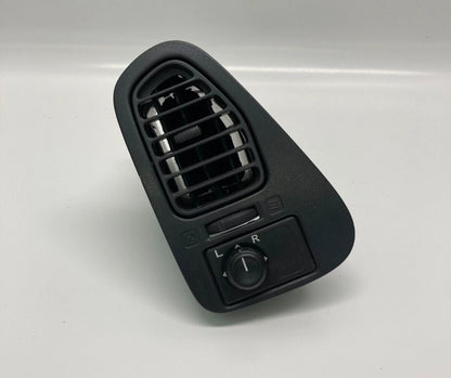 97-00 INFINITI QX4 LEFT DRIVER DASH AC AIR VENT W/ MIRROR SWITCH 68761-0W000 OEM