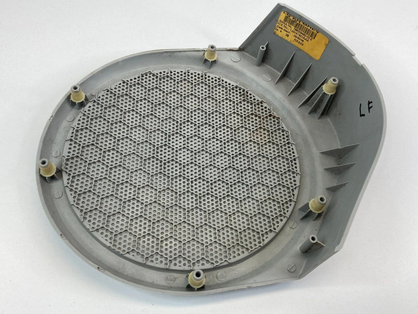 2007 2008 DODGE CALIBER FRONT LEFT DRIVER DOOR SPEAKER GRILL GRILLE 1AH41BDAAA