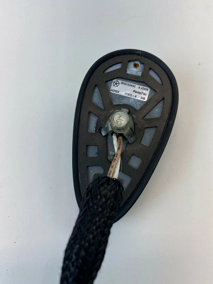 2005 JEEP GRAND CHEROKEE ROOF MOUNT RADIO SATELLITE ANTENNA 05091504AC