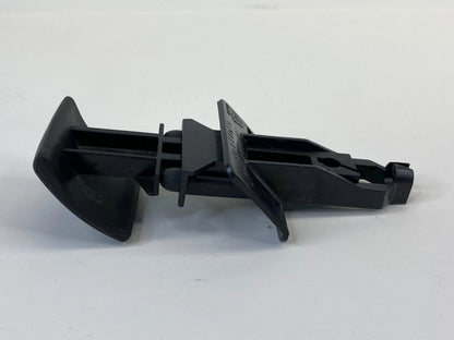 04-09 CADILLAC SRX EMERGENCY PARKING HAND BRAKE RELEASE HANDLE LEVER M7413X12