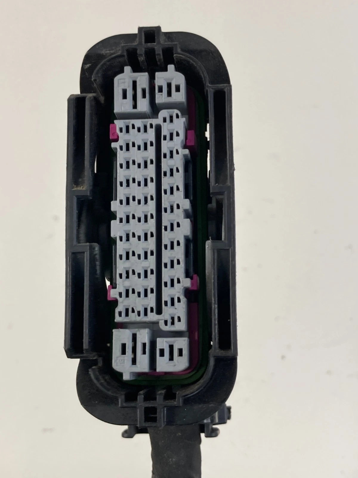 2015 CHRYSLER 200 2.4L AT ABS ANTI LOCK BRAKE PUMP CONNECTOR PLUG OEM