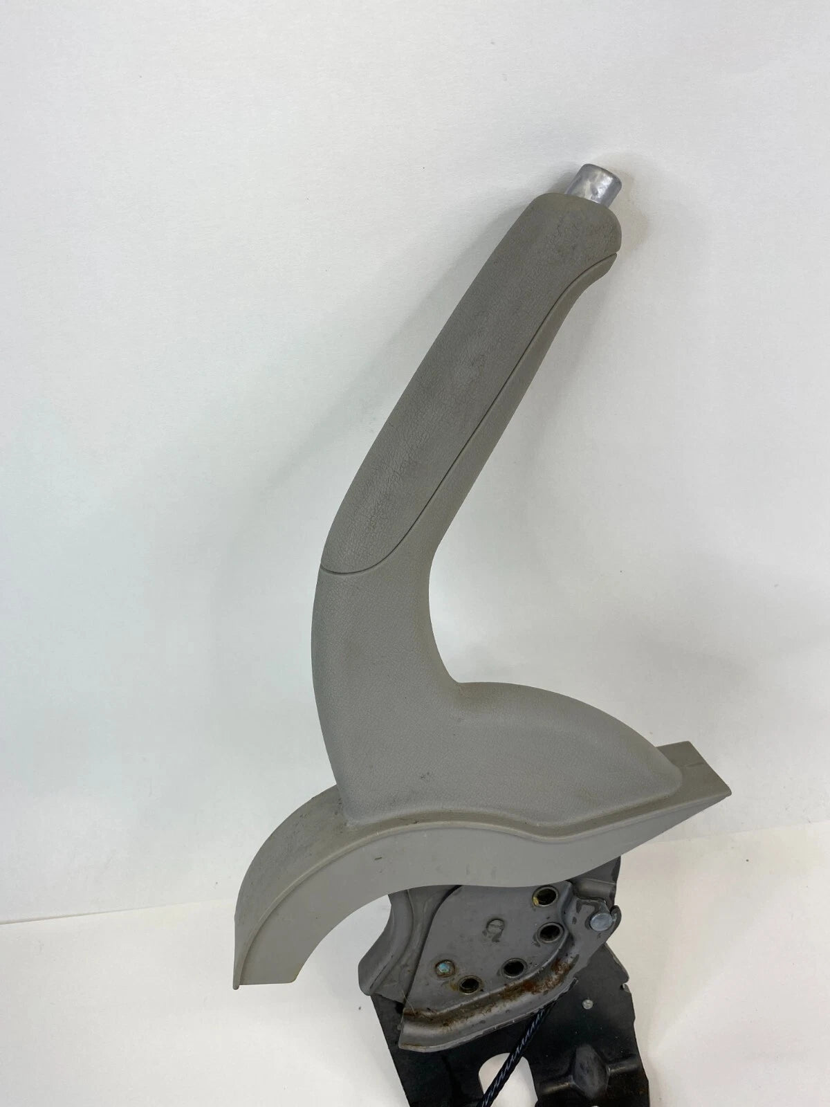 2006 2007 HYUNDAI SONATA 2.4L EMERGENCY PARKING BRAKE HANDLE LEVER ASSEMBLY OEM