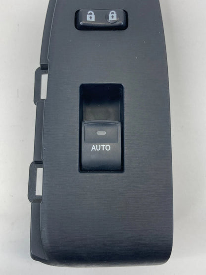 10-15 TOYOTA PRIUS FRONT RIGHT DOOR POWER WINDOW SWITCH W BEZEL 74231-47120 OEM