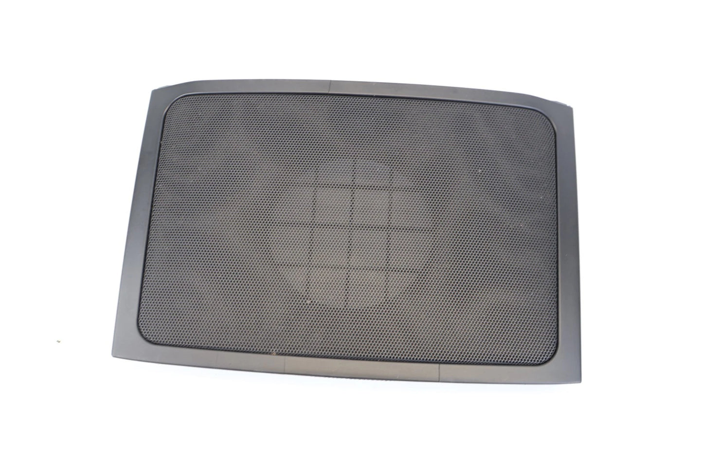 2014 2015 KIA SORENTO DASH SPEAKER COVER GRILLE TRIM BEZEL 84715-2P115 OEM