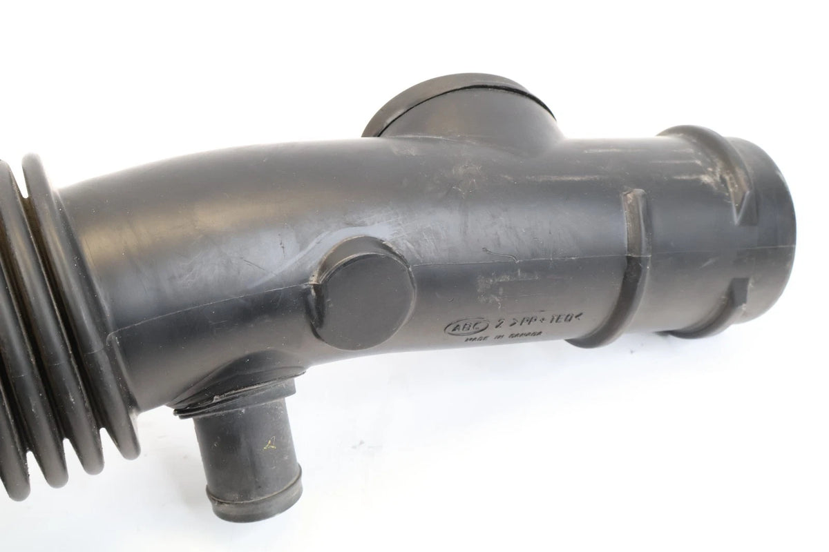 2002-2005 ENVOY TRAILBLAZER 4.2L AIR INTAKE CLEANER DUCT TUBE HOSE 15181115 OEM