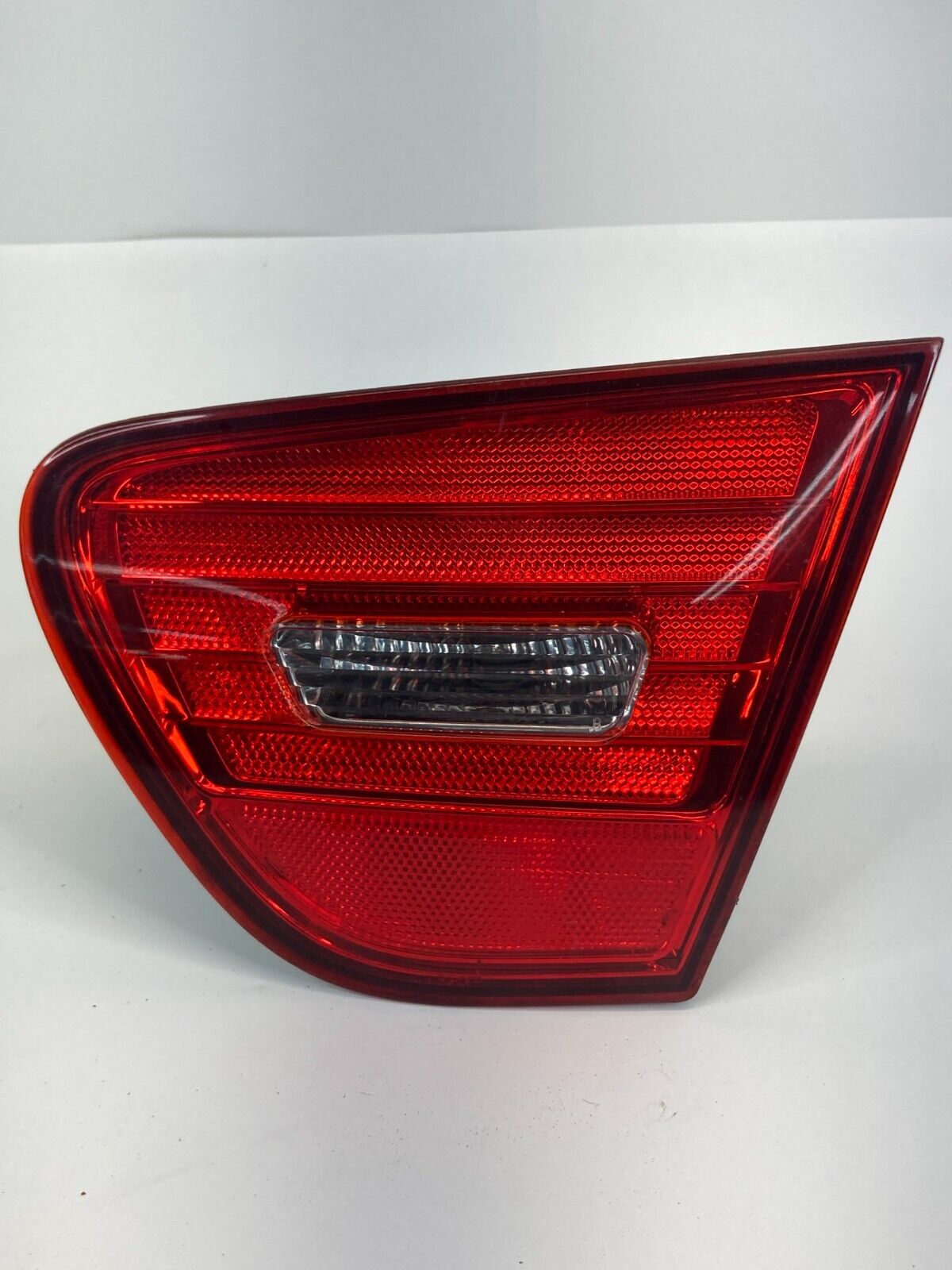 07-10 Hyundai Elantra Sedan Right Side Inner Lid Tail Light Taillight 92404-2H00