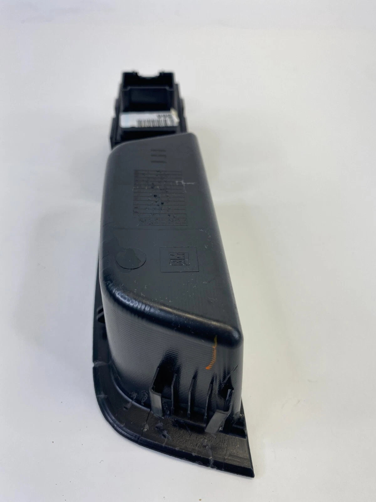 2010-2017 CHEVROLET EQUINOX REAR LEFT DOOR WINDOW CONTROL SWITCH BEZEL 20933566