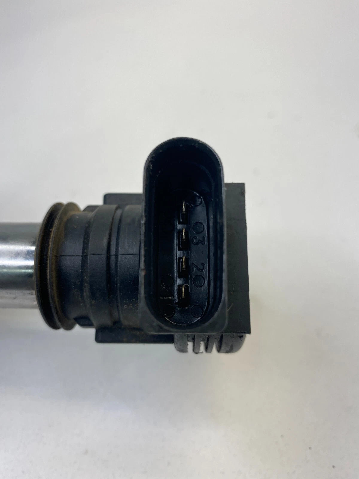 05-18 VW VOLKSWAGEN JETTA 06-14 VW PASSAT IGNITION COIL 07K-905-715-F