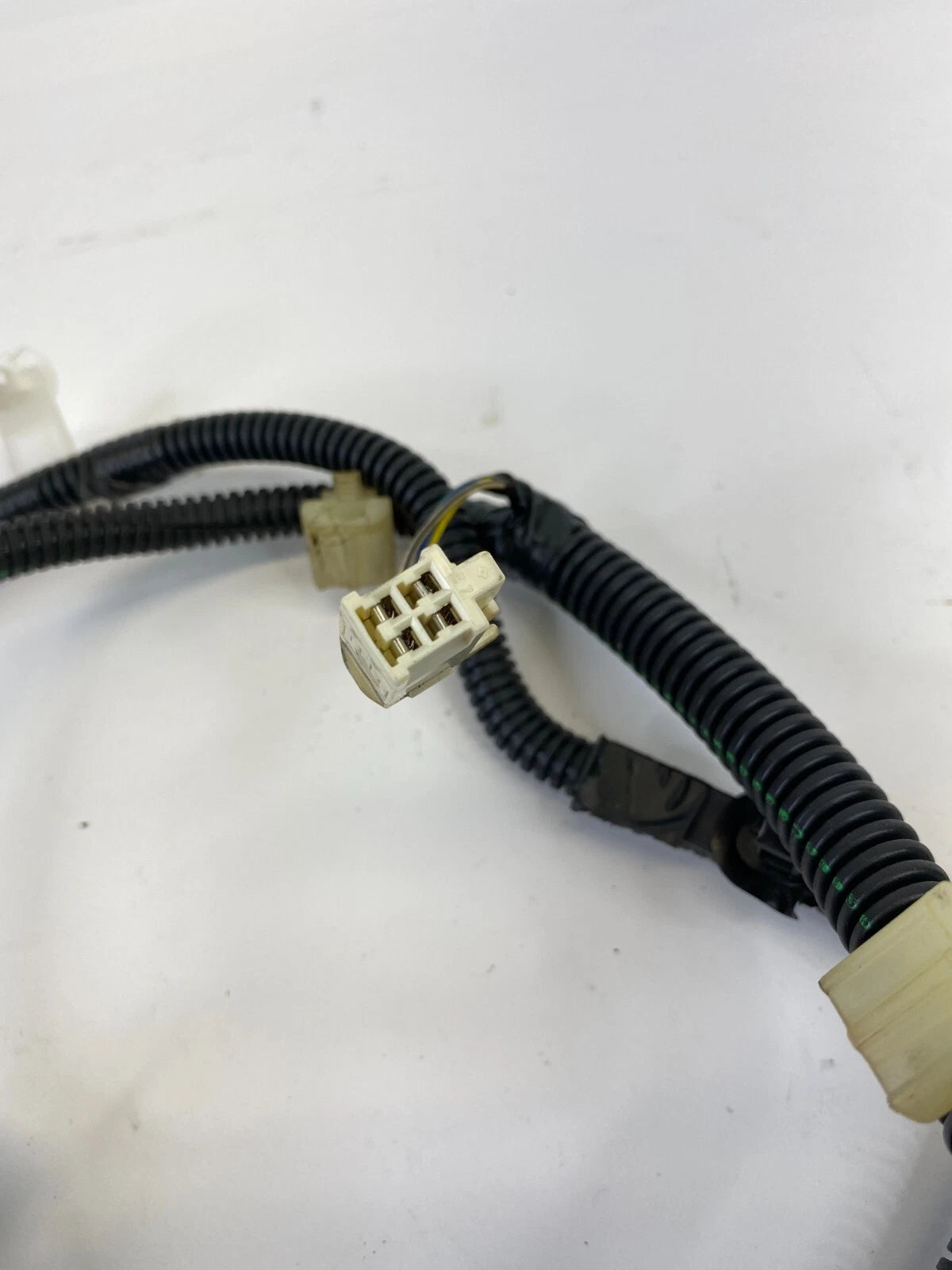 2009 09 TOYOTA COROLLA REAR TRUNK TAILGATE LID WIRE WIRING HARNESS OEM