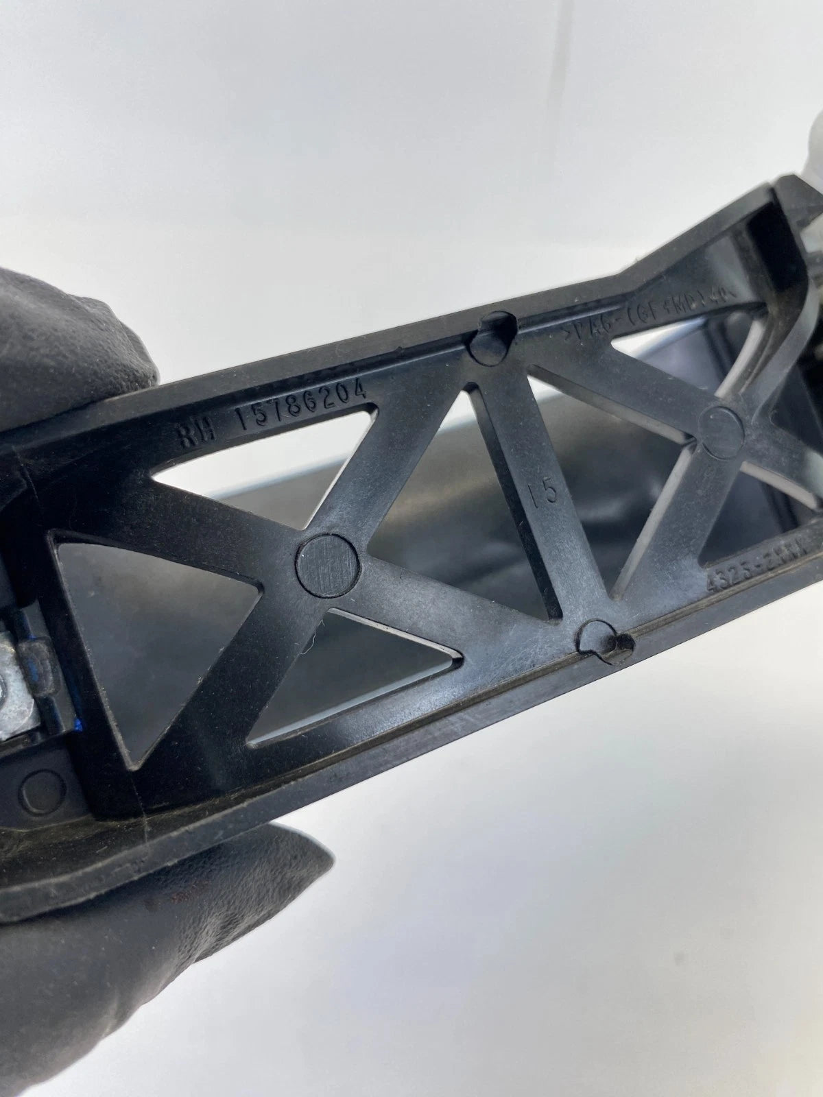 10-17 CHEVY EQUINOX TERRAIN REAR RIGHT SIDE EXTERIOR DOOR HANDLE 15786204 OEM