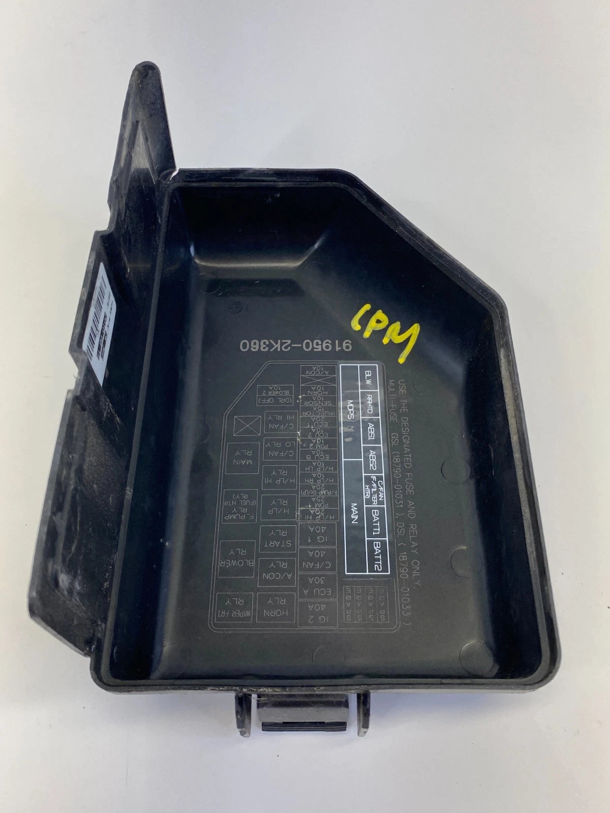 2010-2013 KIA SOUL 2.0L L4 A/T ENGINE COMPARTMENT FUSE BOX CAP COVER LID OEM