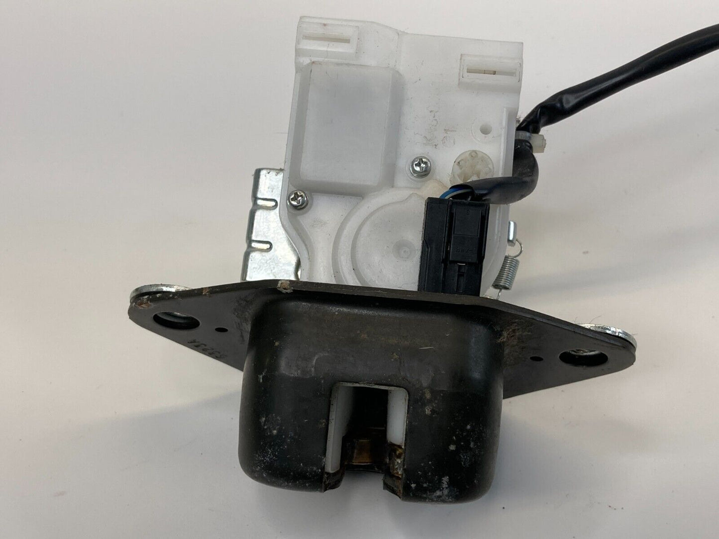 2005 2006 Honda Odyssey Trunk Liftgate Tailgate Latch Lock Release Actuator OEM