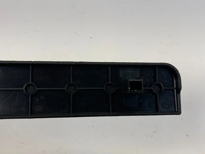 08-13 NISSAN ROGUE FRONT RIGHT SIDE DOOR SILL SCUFF PLATE STEP TRIM 769B0-JM00A