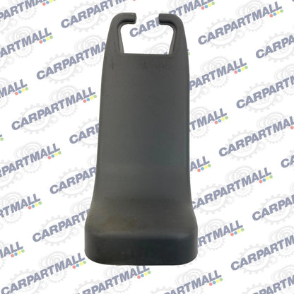 2002 2003 TOYOTA CAMRY FRONT RIGHT SEAT OUTER TRACK END CAP COVER 72137-AA020