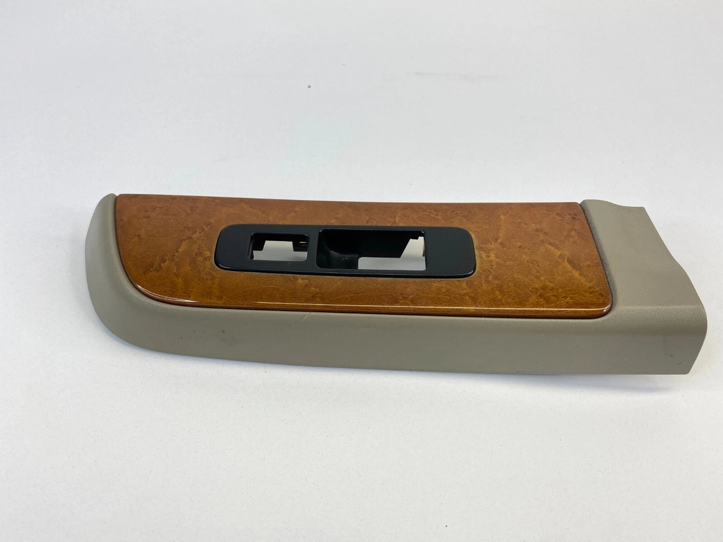 2001-2003 INFINITI QX4 FRONT RIGHT PASSENGER WINDOW SWITCH BEZEL COVER TRIM OEM