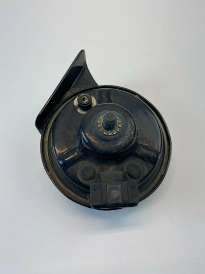 1999 2000 2001 AUDI A4 A4 QUATTRO LOW NOTE HORN SIREN ALARM E20092018 OEM