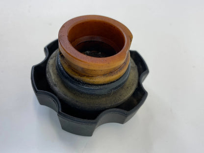 05 06 07 08 09 Hyundai Tucson 2.7L V6 Engine Oil Filler Cover Cap OEM