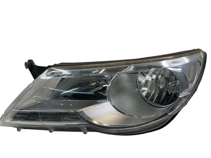 2009-2011 Volkswagen Tiguan Front Left Headlight Headlamp Halogen 5N1-941-031-AC