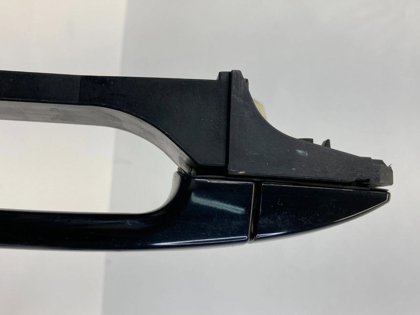 2010-2014 SUBARU LEGACY REAR RIGHT SIDE EXTERIOR OUTSIDE DOOR HANDLE ASSEMBLY