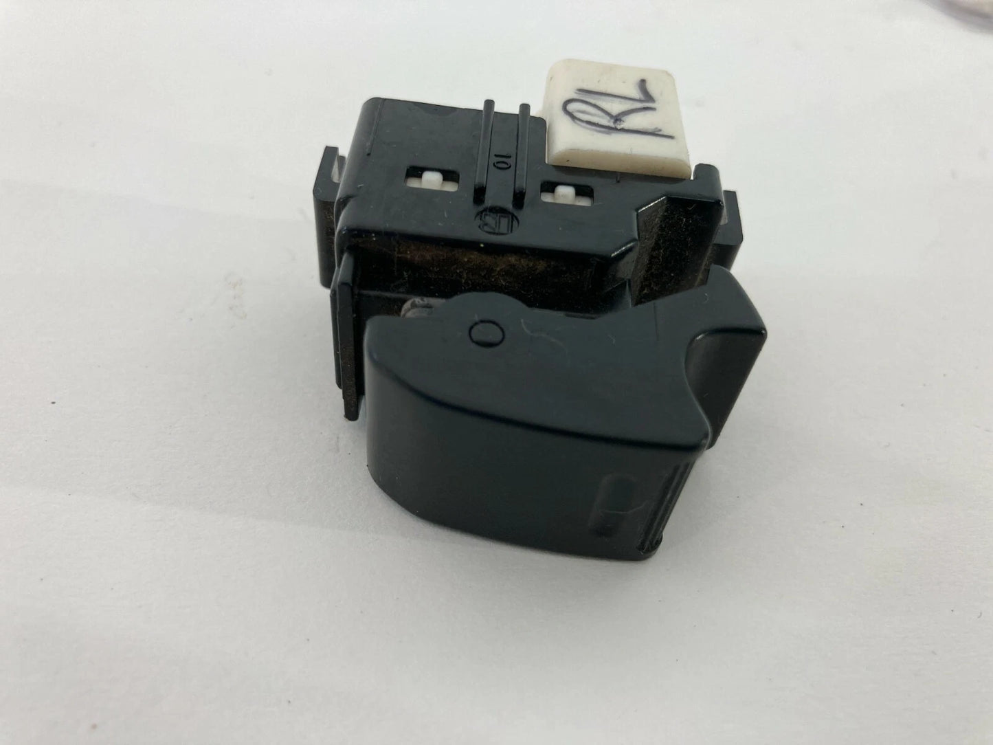 2004-2009 TOYOTA PRIUS REAR LEFT DOOR PANEL POWER WINDOW SWITCH ASSEMBLY OEM