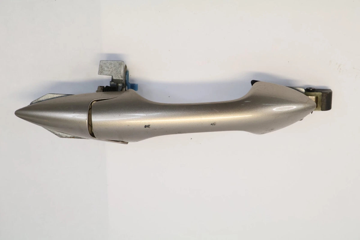 05-10 HONDA ODYSSEY FRONT RIGHT PASSENGER SIDE OUTSIDE EXTERIOR DOOR HANDLE OEM